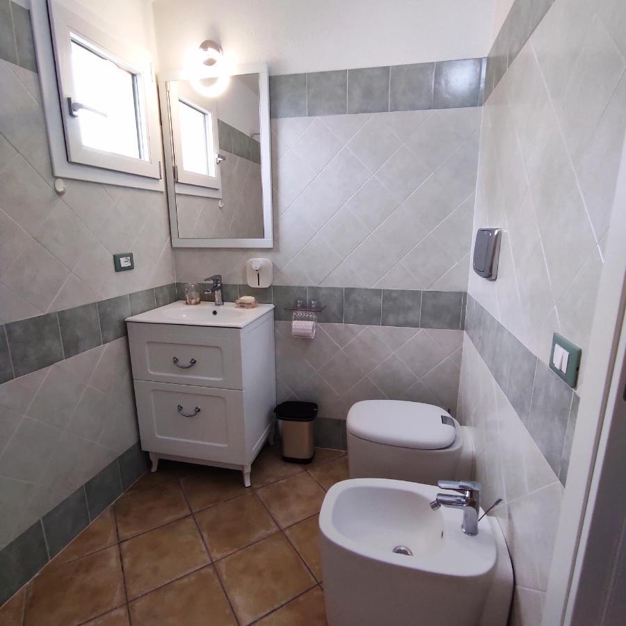Vista Mare Olbia Bed & Breakfast Exterior foto