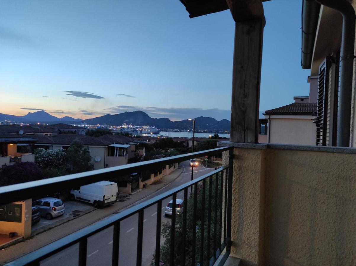 Vista Mare Olbia Bed & Breakfast Exterior foto