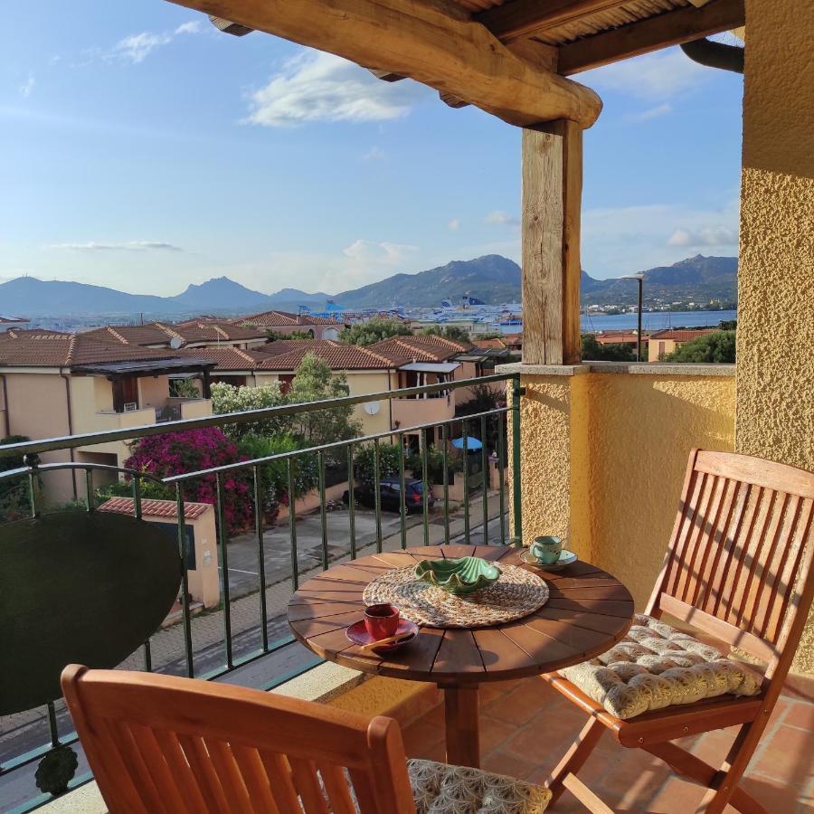 Vista Mare Olbia Bed & Breakfast Exterior foto